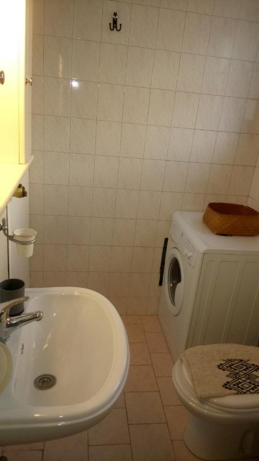 Phoeve Apt-Lovely 1-Br Rental Near The Beach كالاثاس المظهر الخارجي الصورة