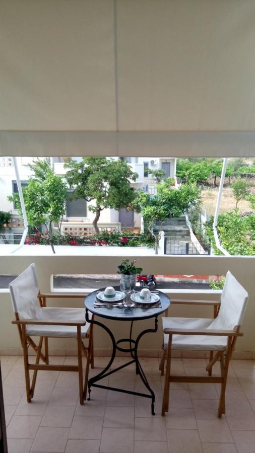 Phoeve Apt-Lovely 1-Br Rental Near The Beach كالاثاس المظهر الخارجي الصورة